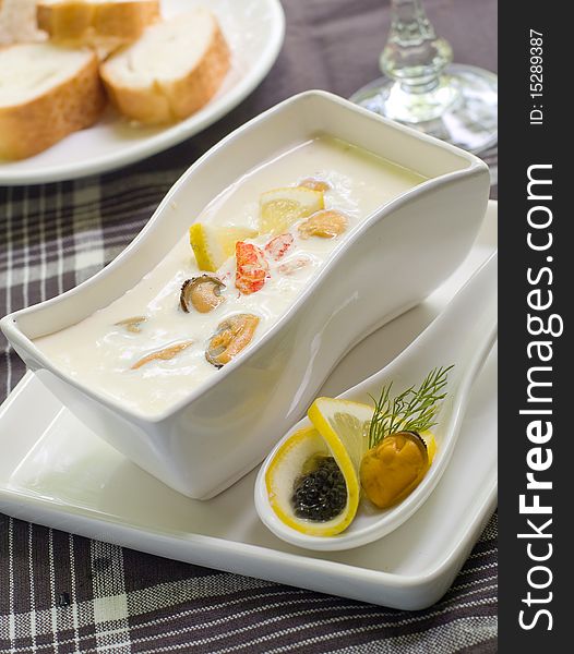 Cheese Cream Soup With Seafood