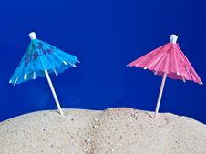 Coctail Umbrellas In The Sand Royalty Free Stock Image Coctail Umbrellas In The Sand Royalty Free Stock Image