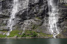 Bridal Veil Waterfall On Geirangerfjord Royalty Free Stock Photography Bridal Veil Waterfall On Geirangerfjord Royalty Free Stock Photography