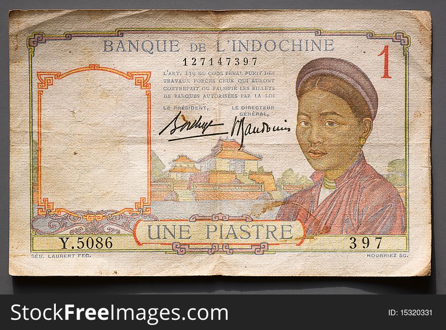 Old one french indochine piastre