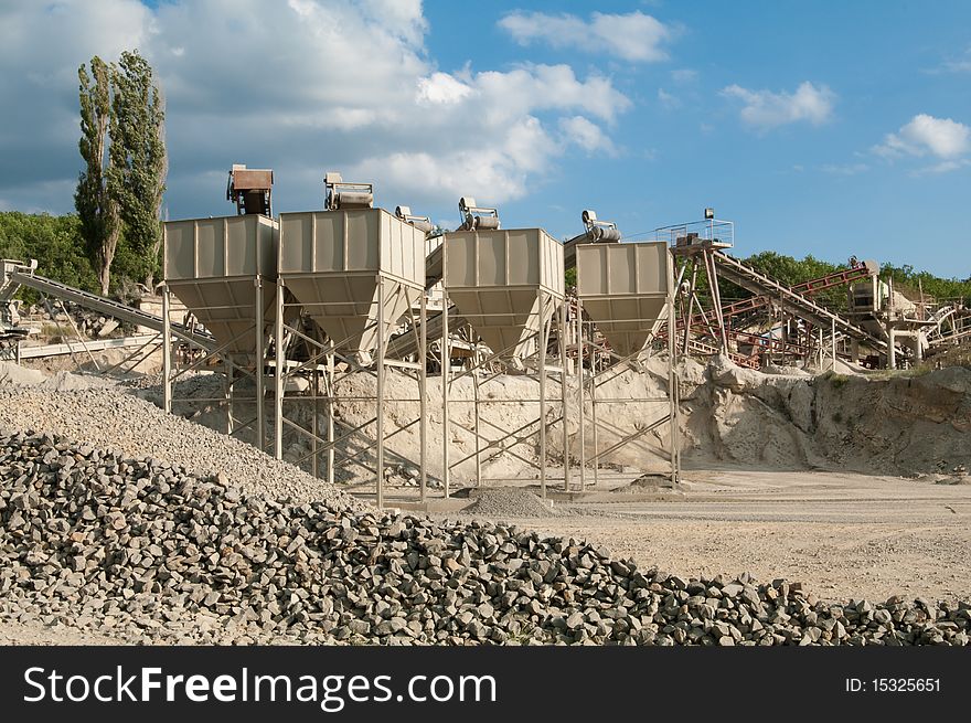 Factory installation for stone crushing