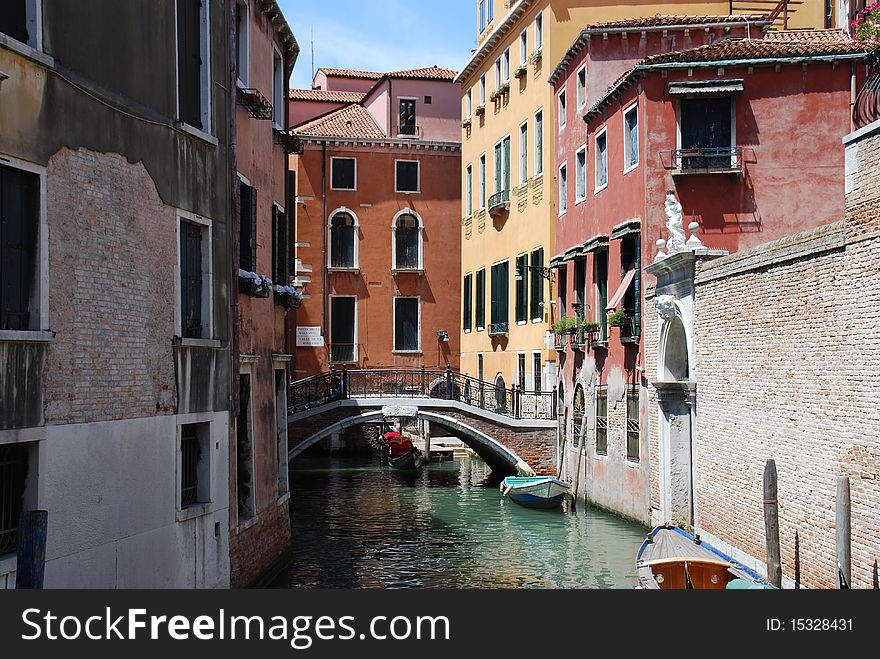 The streets of venice in the summer