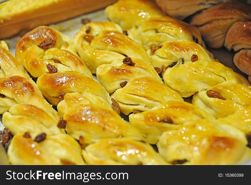 The close-up fresh-baked breads