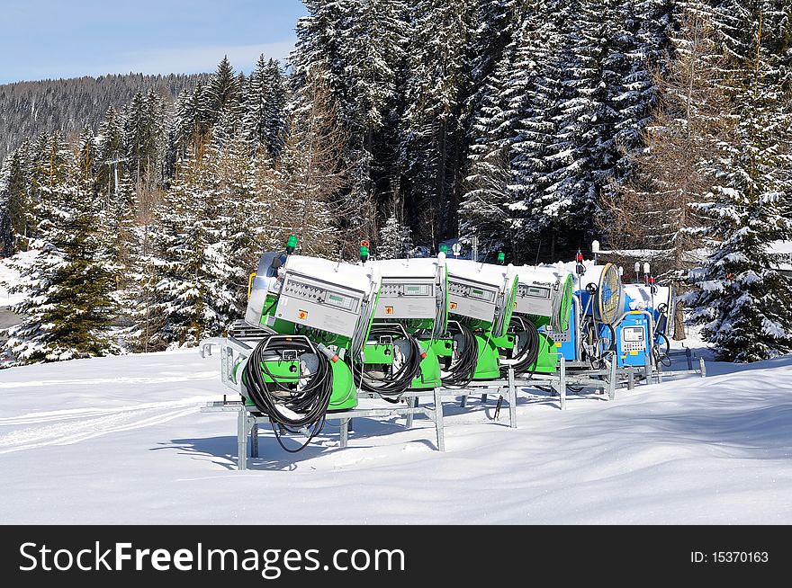 Snowmaking is the production of snow by forcing water and pressurized air through a snow gun or snow cannon, on ski slopes. Snowmaking is the production of snow by forcing water and pressurized air through a snow gun or snow cannon, on ski slopes.