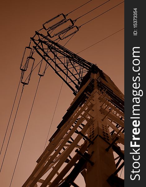 Electricity pylon