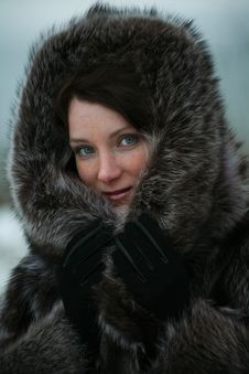 Beautiful Girl In A Fur Coat Stock Images Beautiful Girl In A Fur Coat Stock Images
