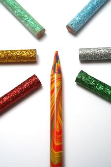 The Multi-colour Pencil Is Surrounded By Brilliant Color Pencils Royalty Free Stock Photography The Multi-colour Pencil Is Surrounded By Brilliant Color Pencils Royalty Free Stock Photography