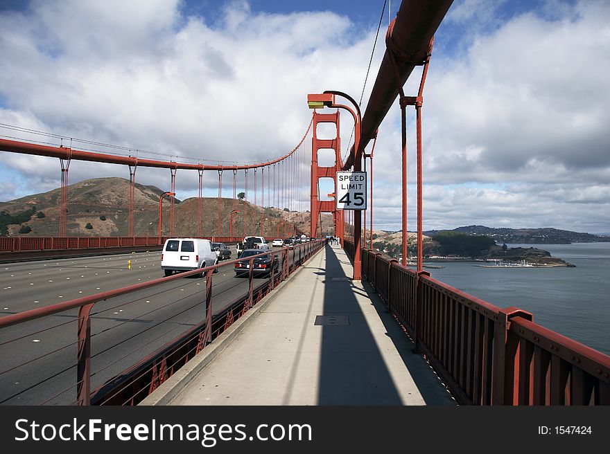 Traffic on the Golden Gate Bridge - speed limit 45