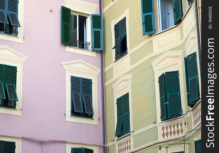 A italian windows in camogli