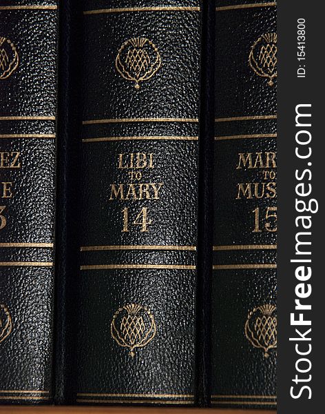 Volume of set of encyclopedias