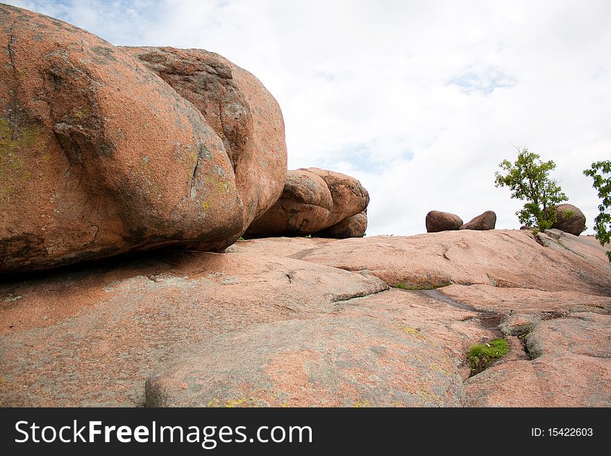 Huge boulders at Elephant Rocks State Park