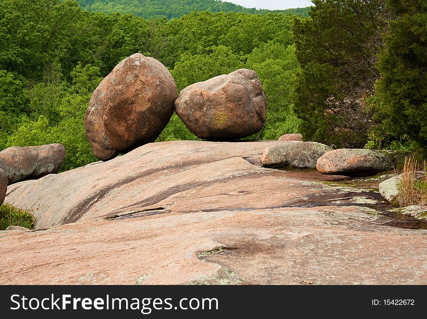 Huge boulders at Elephant Rocks State Park.