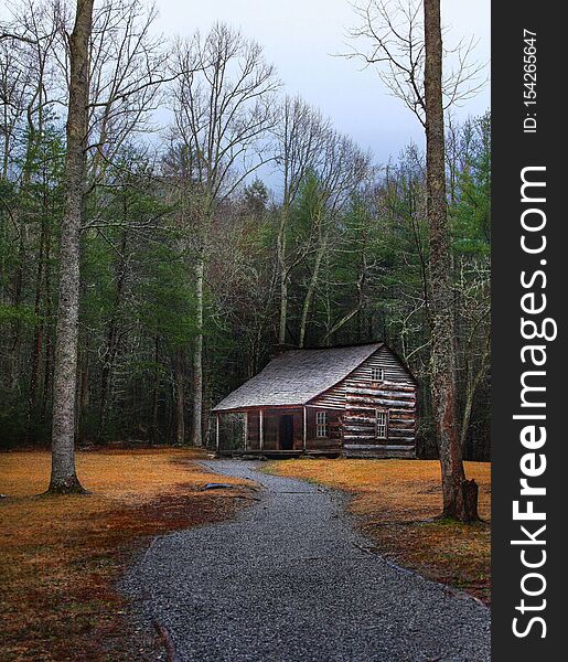 A wonderful welcoming setting to an old cabin in the Great Smoky Mountains NP in Tennessee, USA. A wonderful welcoming setting to an old cabin in the Great Smoky Mountains NP in Tennessee, USA.