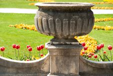 Salzburg, Vase On The Mirabell Garden Royalty Free Stock Images Salzburg, Vase On The Mirabell Garden Royalty Free Stock Images