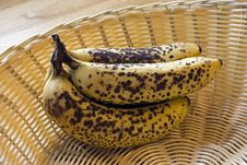Ripe Bananas Royalty Free Stock Photos Ripe Bananas Royalty Free Stock Photos