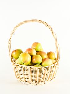 Basket With Apples Royalty Free Stock Photos Basket With Apples Royalty Free Stock Photos