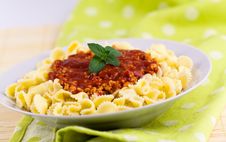 Spaghetti Serve On Plate With Chopped Meats Royalty Free Stock Images