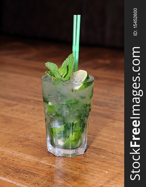 Mojito cocktail with lime and mint