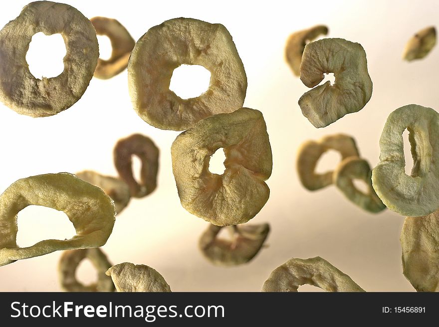 Dried slices of apple