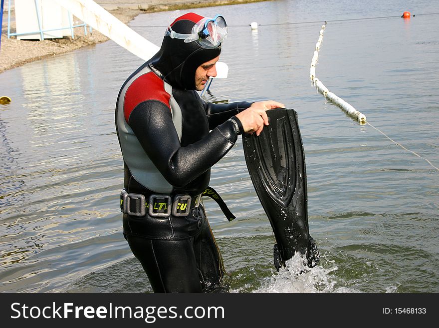 Diver preparation for diving, Sumarice lake Kragujevac, Serbia