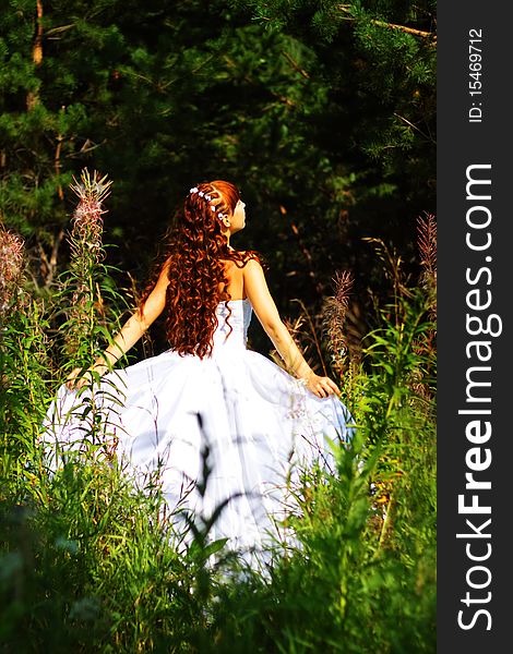 Bride Outdoor against a dark background