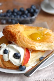 Fruit Danish Royalty Free Stock Photography Fruit Danish Royalty Free Stock Photography