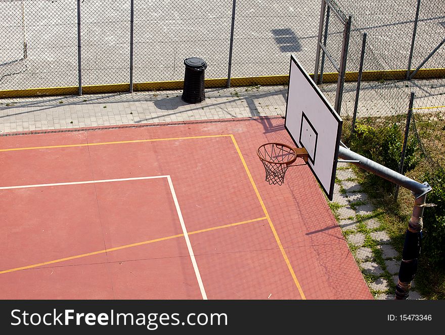 Basket of a basket court