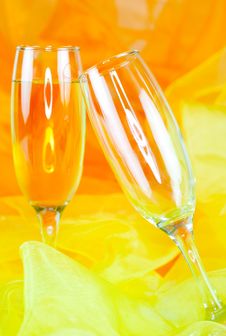 Two Champagne Glasses Royalty Free Stock Photography Two Champagne Glasses Royalty Free Stock Photography