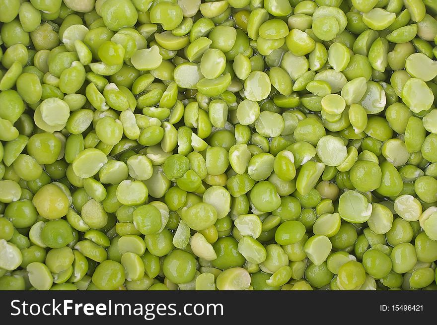 Split peas soaking ready for soup use. Split peas soaking ready for soup use