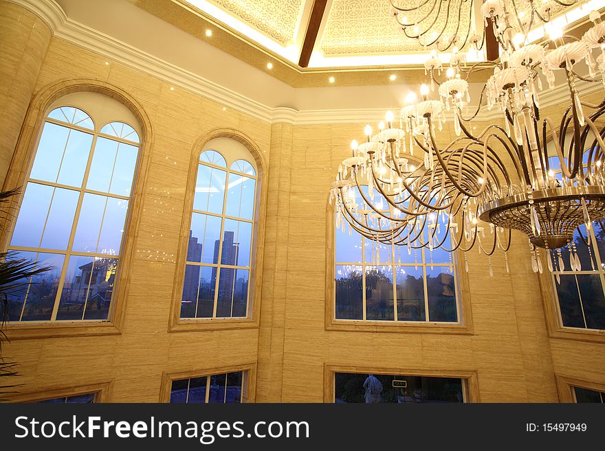 Evening light, spacious indoor hall