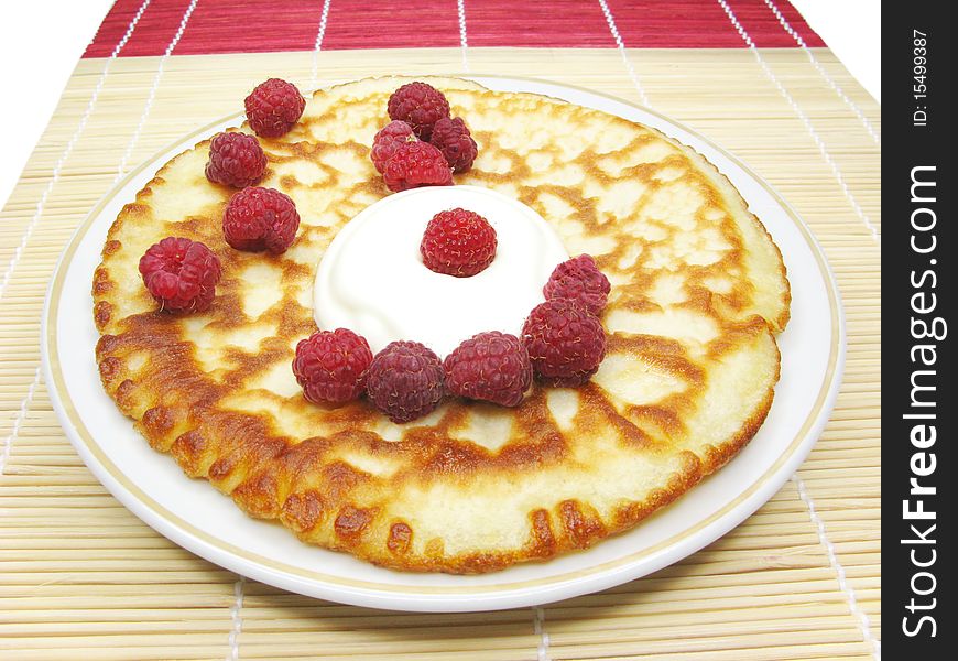 Sweet Pancake With Sour Cream And Fruit