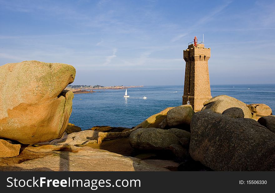Pors Kamor lighthouse, Ploumanac'h, Brittany, France