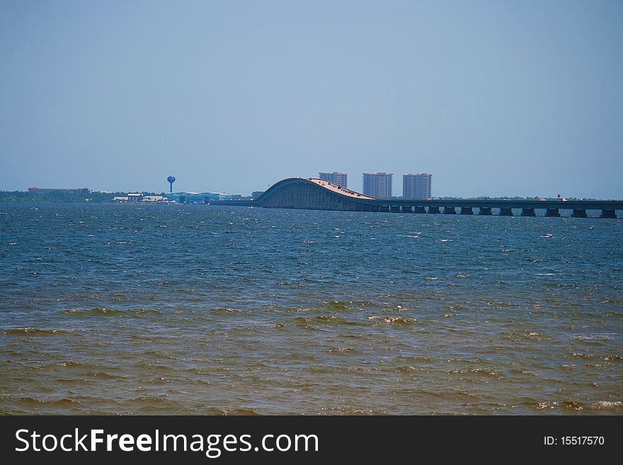The bridge over the bay entering Destin Florida.