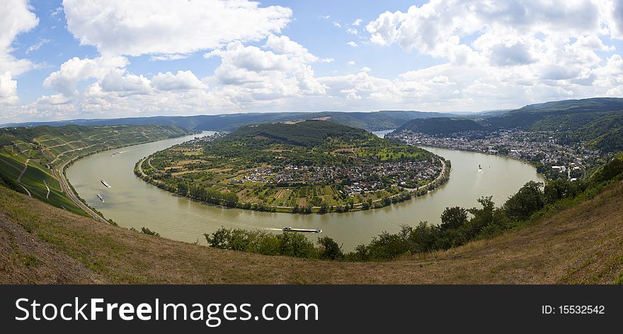 A panormic view over the rhine