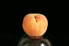 Big Ripe Peach Stock Photography Big Ripe Peach Stock Photography