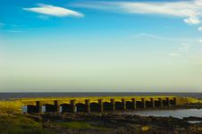 Stoune Bridge. Golden Evening. Royalty Free Stock Photos Stoune Bridge. Golden Evening. Royalty Free Stock Photos