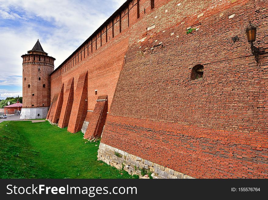 Kremlin in Kolomna, red fortress, red wall, brickwork of an ancient fortification