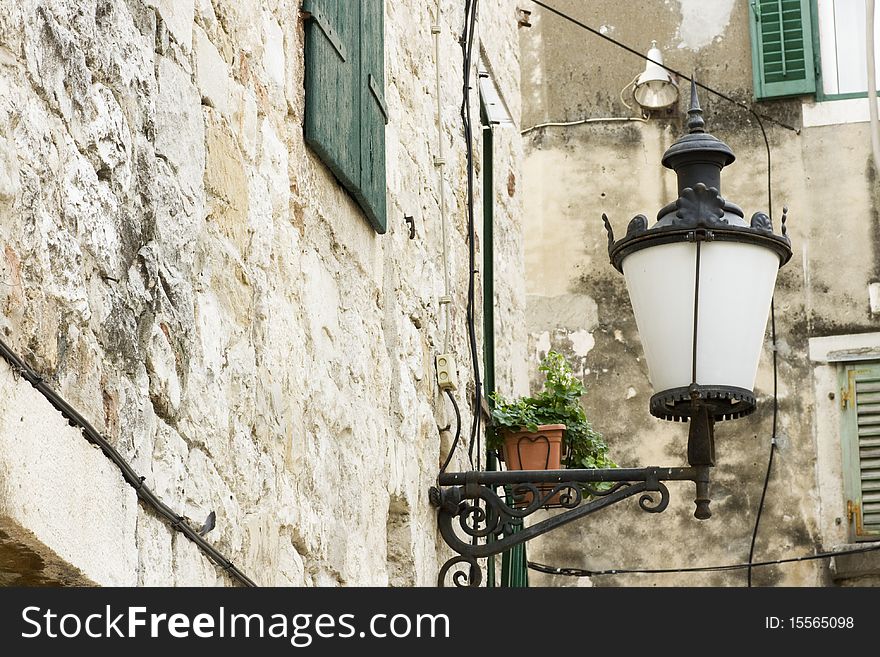 Old lamp in Split