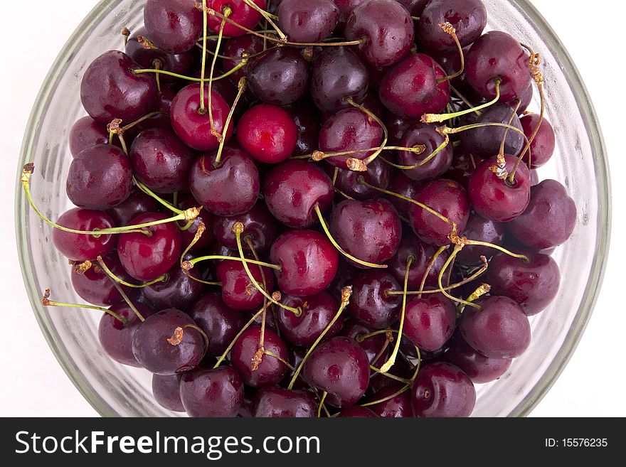 Close-up of cherries in glass bowl
