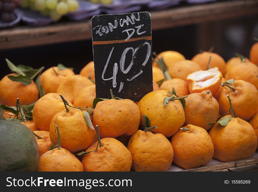 Price board - tangerine in the marked