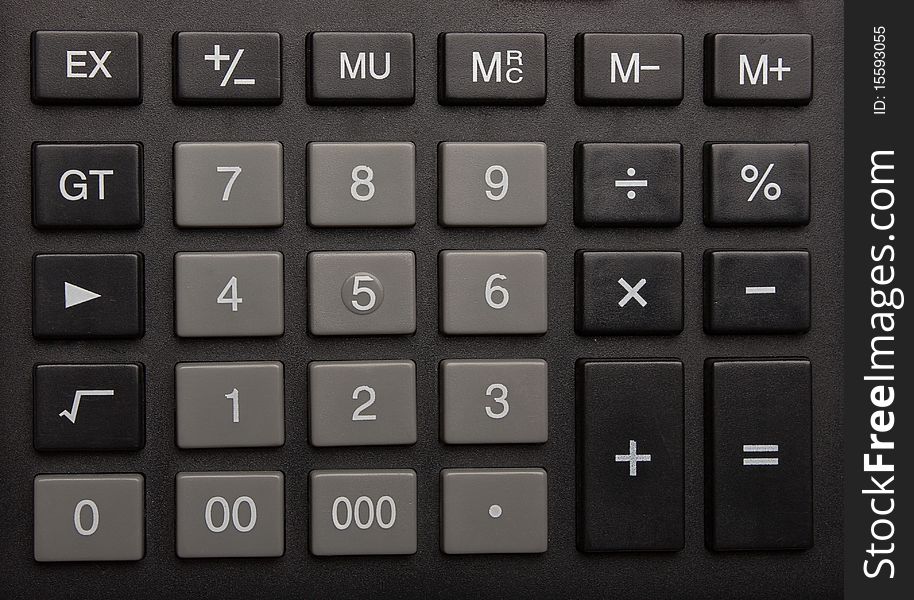 The keyboard of the calculator, is remarkable a key with three zero