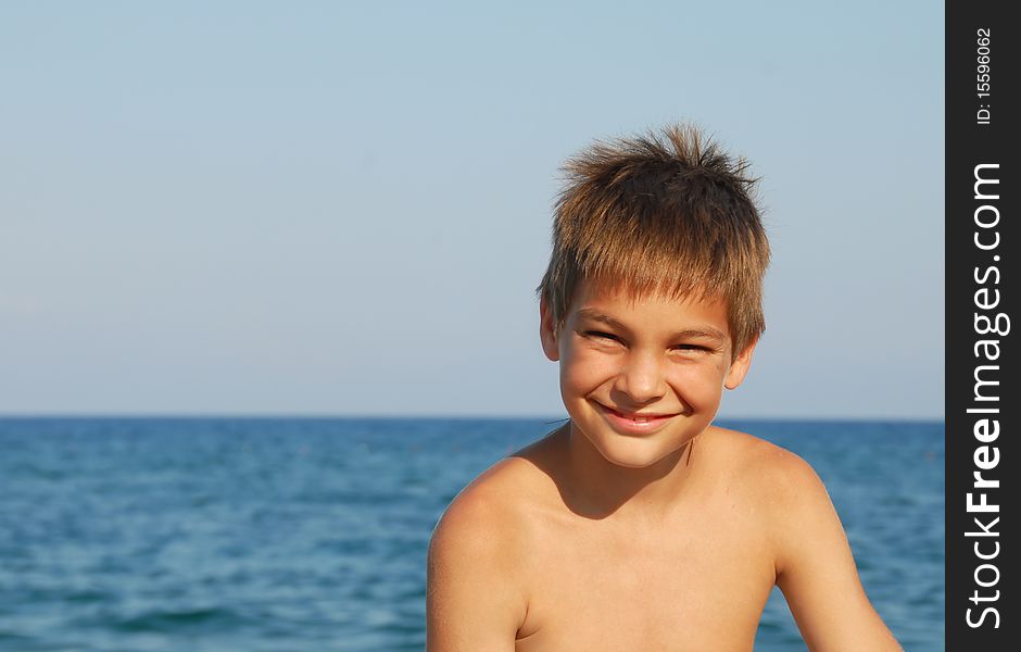 Boy portrait on seaside