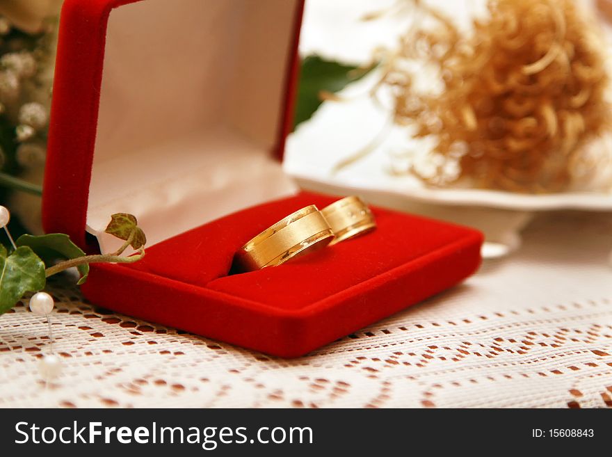 Female and male gold wedding rings