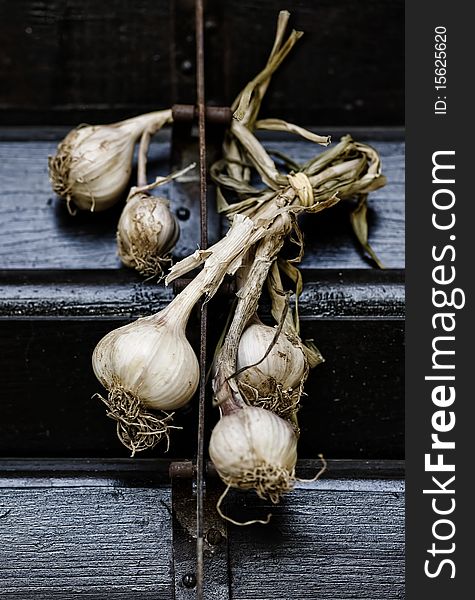 A multi-purpose “tool” and a natural medicine - garlic
