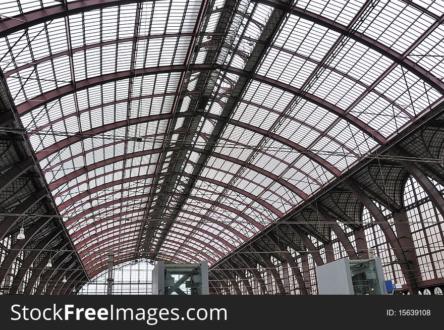 Ceiling and train area of Antwerp Railway Station