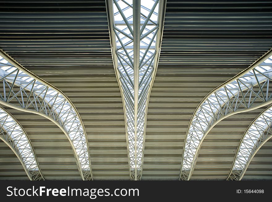 Pattern of ceiling inside a modern building