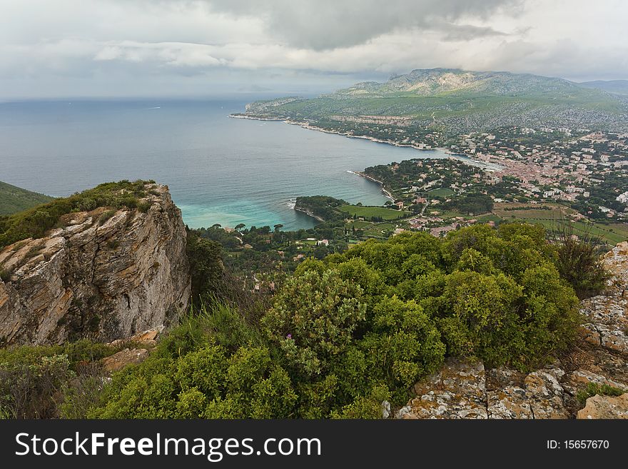 Cliffs and coast near Cassis, France