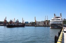 Ships Moored At Port Royalty Free Stock Photos Ships Moored At Port Royalty Free Stock Photos