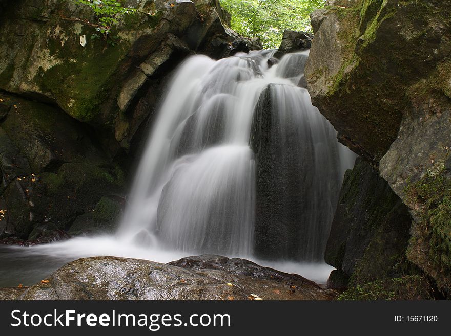 Splashes in slow motion - frozen time. Splashes in slow motion - frozen time