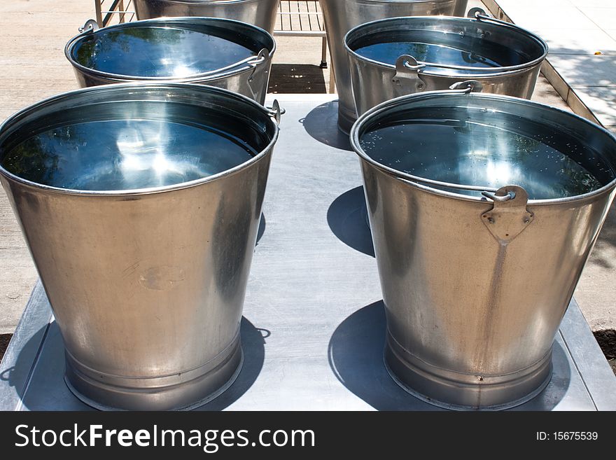 Water in the metal can